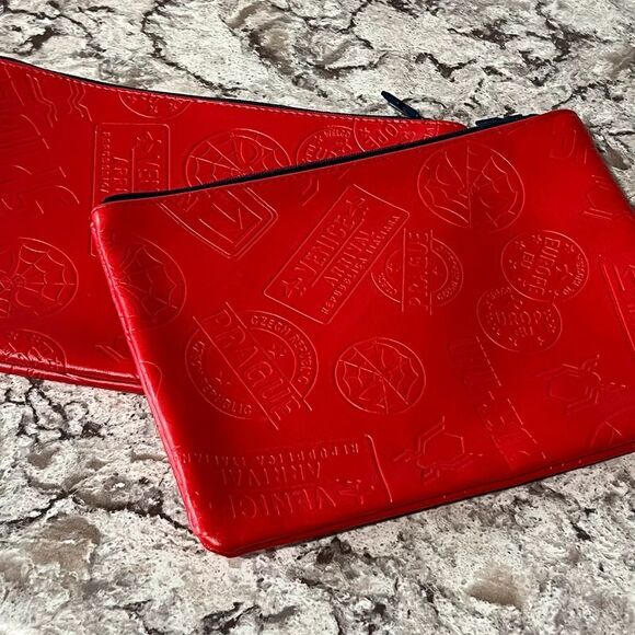 Marvel Handbags - Set of 2 Spider-man Pouches / Marvel Amenity Bags / Geek Chic Red Travel Case /